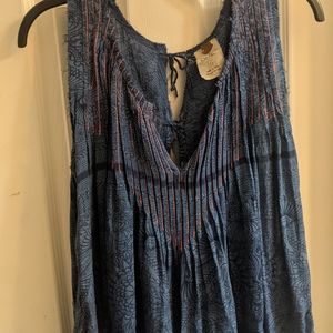We The Free Sz Lg Flowy Blue Top W/ Ties Down The Back